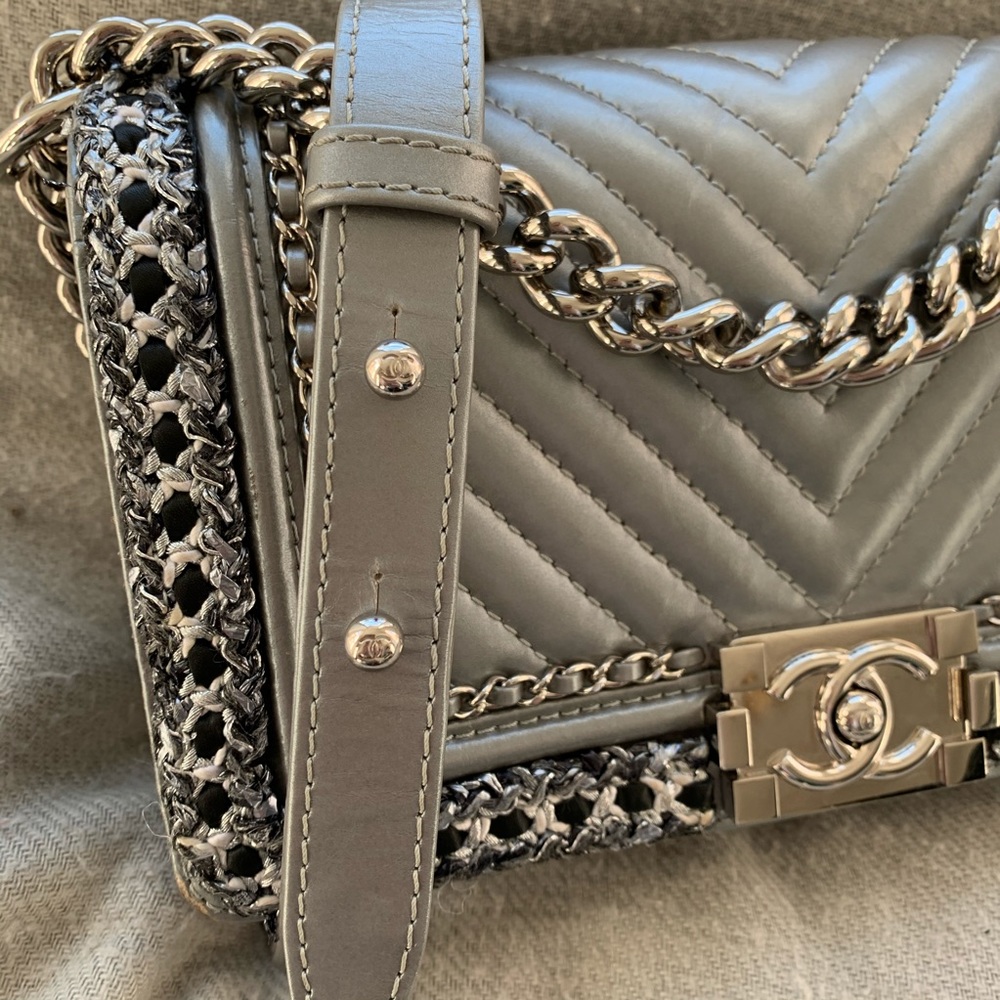 SOLD on IG: Silver Calfskin Medium Boy - Picture 3 of 8